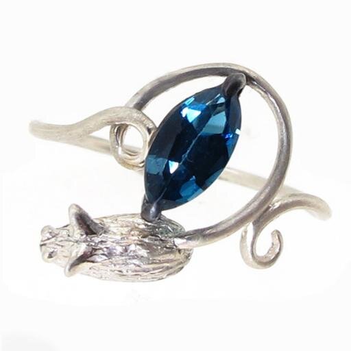 UK Jewellery Awards-New Designer of the Year
Award winning jeweller inspired by treasured tales, enchanting literature & fairytales.
Instagram: sian_bostwick