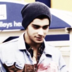 ask for a follow back on @raybanzouis
