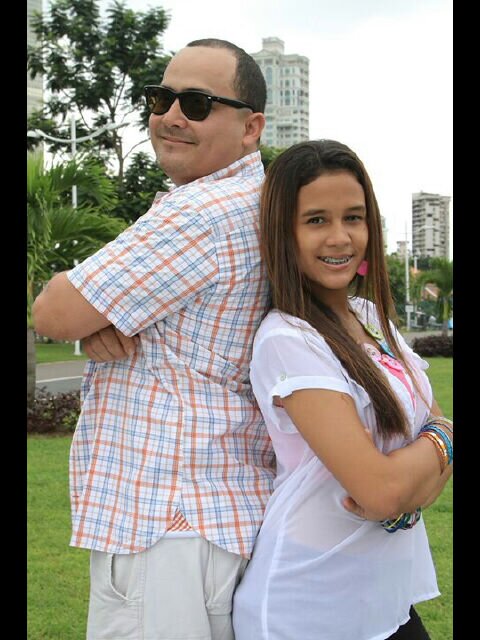 Amar a mi HIja, Reggae is my life, Bless & Love