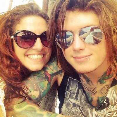 [RP/FAKE/ Married and proud father of Harley and Deejai ] I mostly ask Alexandria but in the end I love Alice more