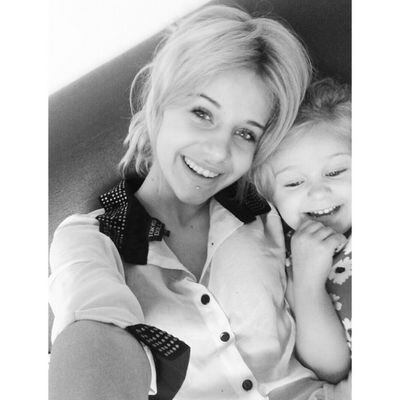 Evie&Chris my world ♥♥♥♥u