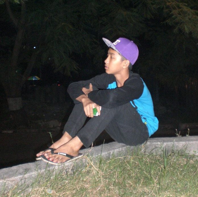 IlhamrayRaya's profile picture. 