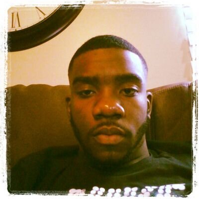 Most celebrities walk on red carpet but me.....I walk on toilet paper cuz im ''DA SHIT''
