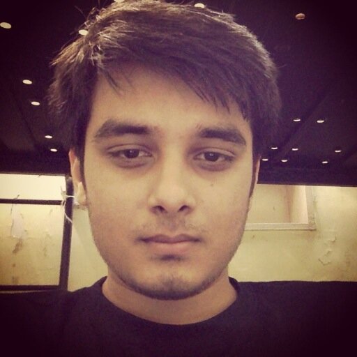 Likes to follow/talk about #Tech #Cricket #Football & #VideoGames among other things