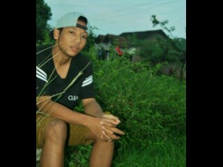 Pin   :  5C650F8B
























































IG     : @angga_soekamti