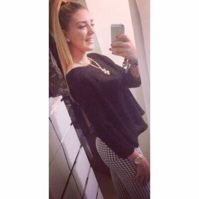 rebeccajude6's profile picture. Please check out my Youtube channel http://t.co/l1YZLlW2JD -Singer - music is life