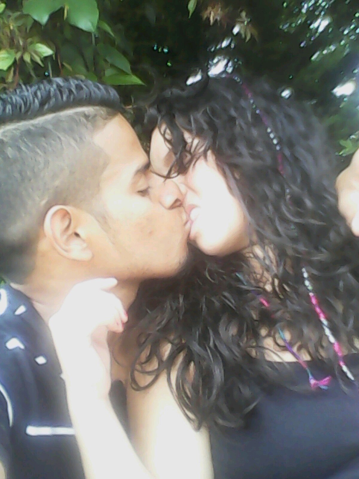 Amo muxo ami novia y soy fiel a ella.