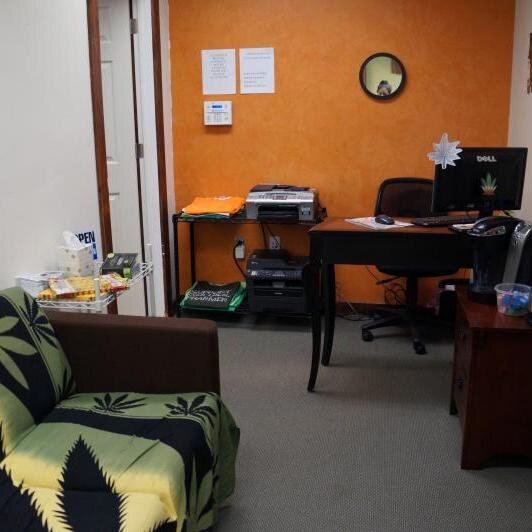 HolisticHCCO's profile picture. At Holistic HealthCare we believe in a happy uplifting environment for our patients and ourselves. We carry a variety of bud, waxes,  and edibles.