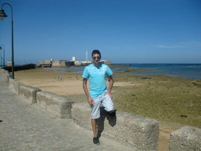 de castellon a malaga y de malaga a castellon, trabuqueño y fatimero. Siempre feliz de la vida =D