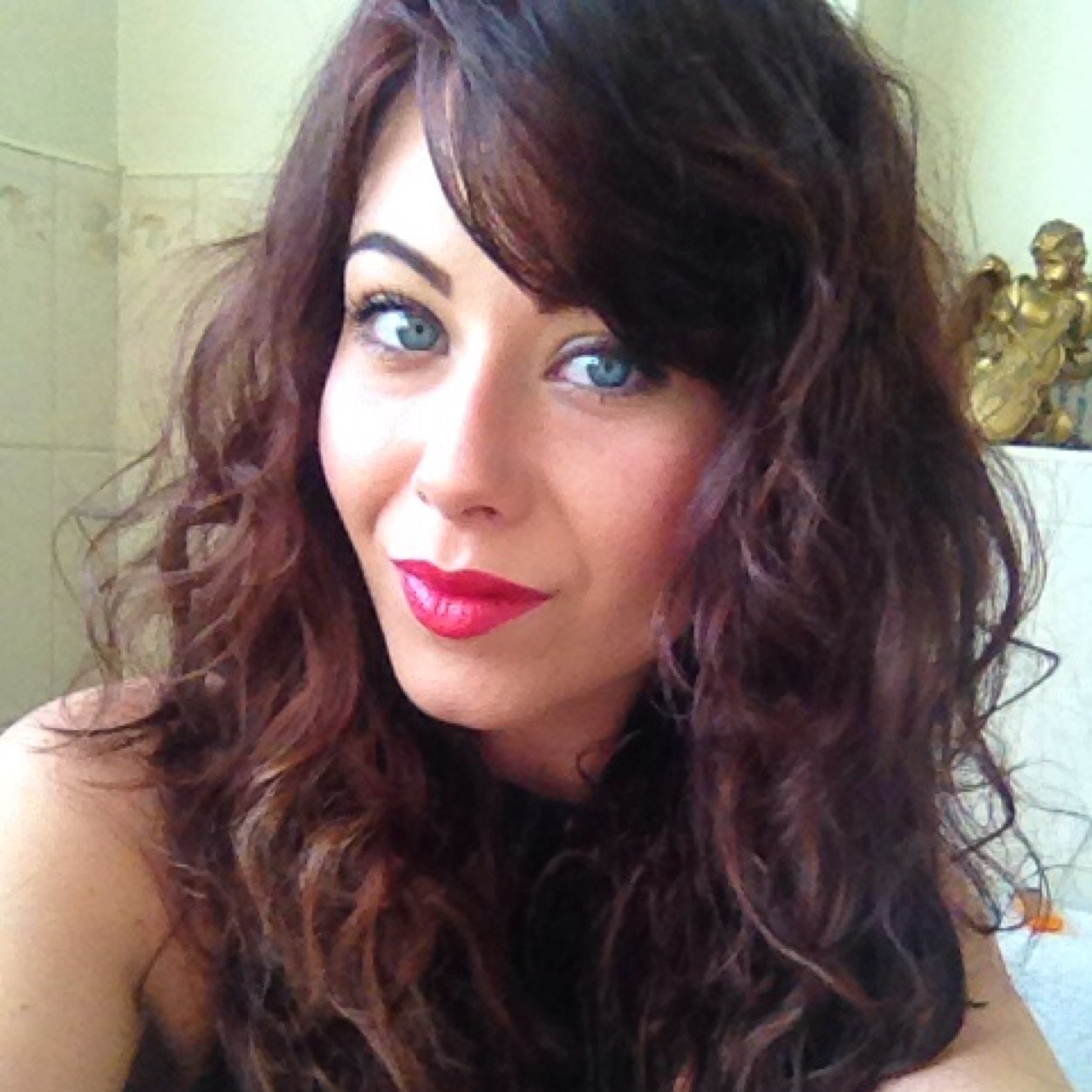 lday139's profile picture. Hairstylist,education enthusiast....knowledge is power.