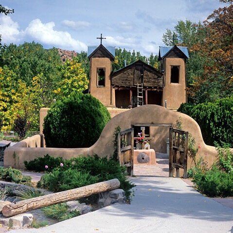 SantaFeEvents_'s profile picture. We tweet about fun events happening in Santa Fe, NM!