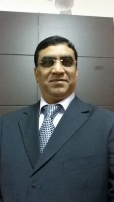 Senior Optometrist working in Arabian Gulf since 1983.
