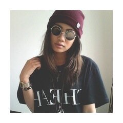 hi im angelica. i like weed and good music.