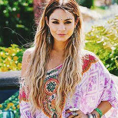 #DemiLovato #SonyaEsman #MariaWay #1D