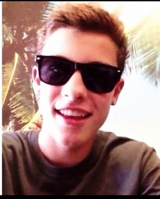 Life of the party / Magcon boys / Follow me and RT !!/
