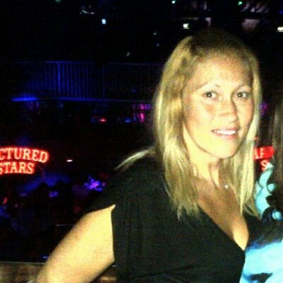 Wife mother of 4 boys working hard import and export specialty @ Global Bloom S.Katzman