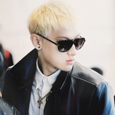 ฟอลแอคหลัก @kly90kris_ ขอบคุณครับ