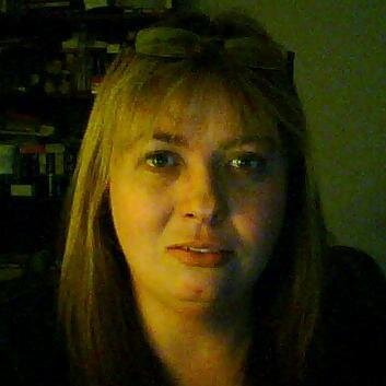 LynnB_1307's profile picture. I adore cats, big & domestic.I have rrMS and type 2 diabetes.  I'm no longer a support officer with the MS Society due to an unsubstantiated complaint. WHY??