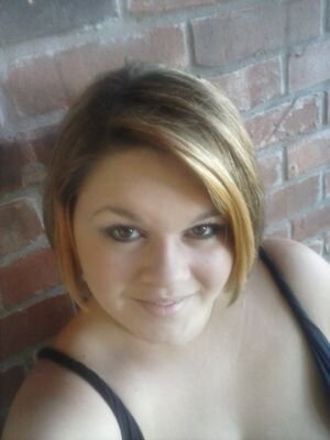 Kinky, semi-nude model, outgoing, loud, fun, laid back and down to Earth.