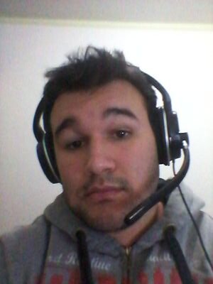 Chapolaaa's profile picture. 