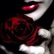 KelownaKate's profile picture. Hangin out