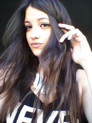 'De la rara enfermedad del corazón de los poetas, que les lleva sin remedio a convertir la vida en letra'.

http://t.co/7kbHZeycMc