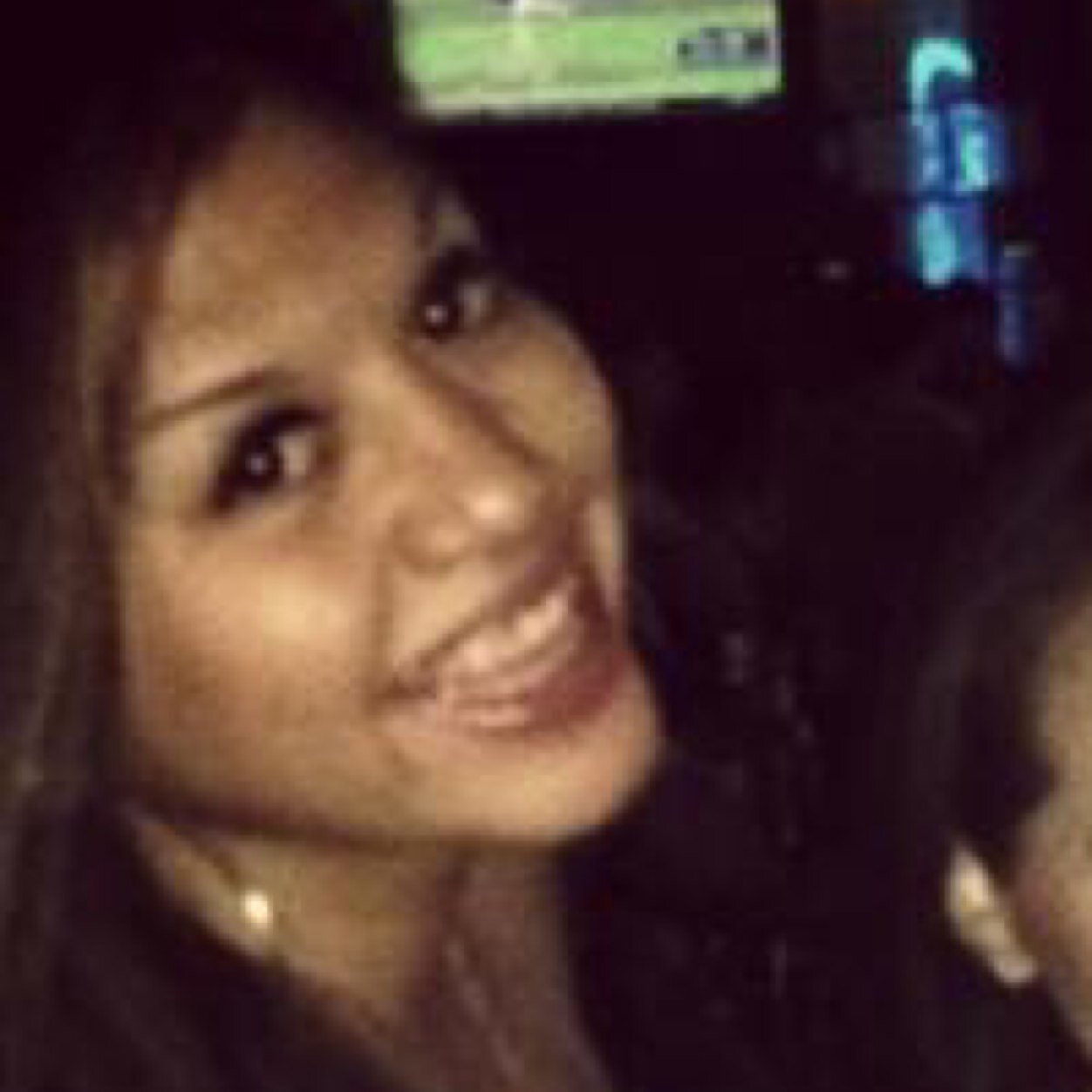 AlyG44's profile picture. 