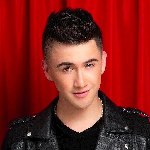 CLUB DE FANS OFICIAL DE @Andresparra_7  desde Venezuela apoyando a un gran cantante colombiano como mucho talento . http://t.co/JaTteBSugx  admi. @duglianny16