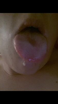Bischierige Chub zoek geile sex. stats: 22 jaar ○ 99kg ○ 1.90m ○ 16cm pikkie