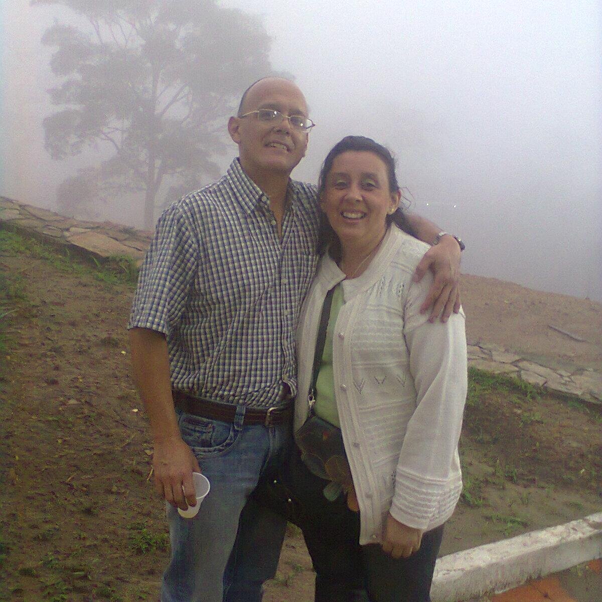 milimaibe's profile picture. quiero gritar que aunque mi vida no sea perfecta agradezco a dios X cada nuevo dia que me da.