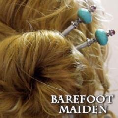 Beautiful necklaces, earrings, bracelets & hair accessories for free-spirited women who are not bound by trends. Gemstones, pearls, Swarovski® Elements & more.