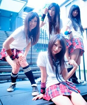 SCA垢！SCANDAL大好き！な18歳♪フォローよろしく！