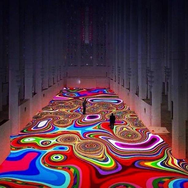 Altia4's profile picture. Με σταση σεμνη και βλεμμα σχιζοφρενη