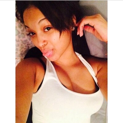 Pretty girl in a ugly world