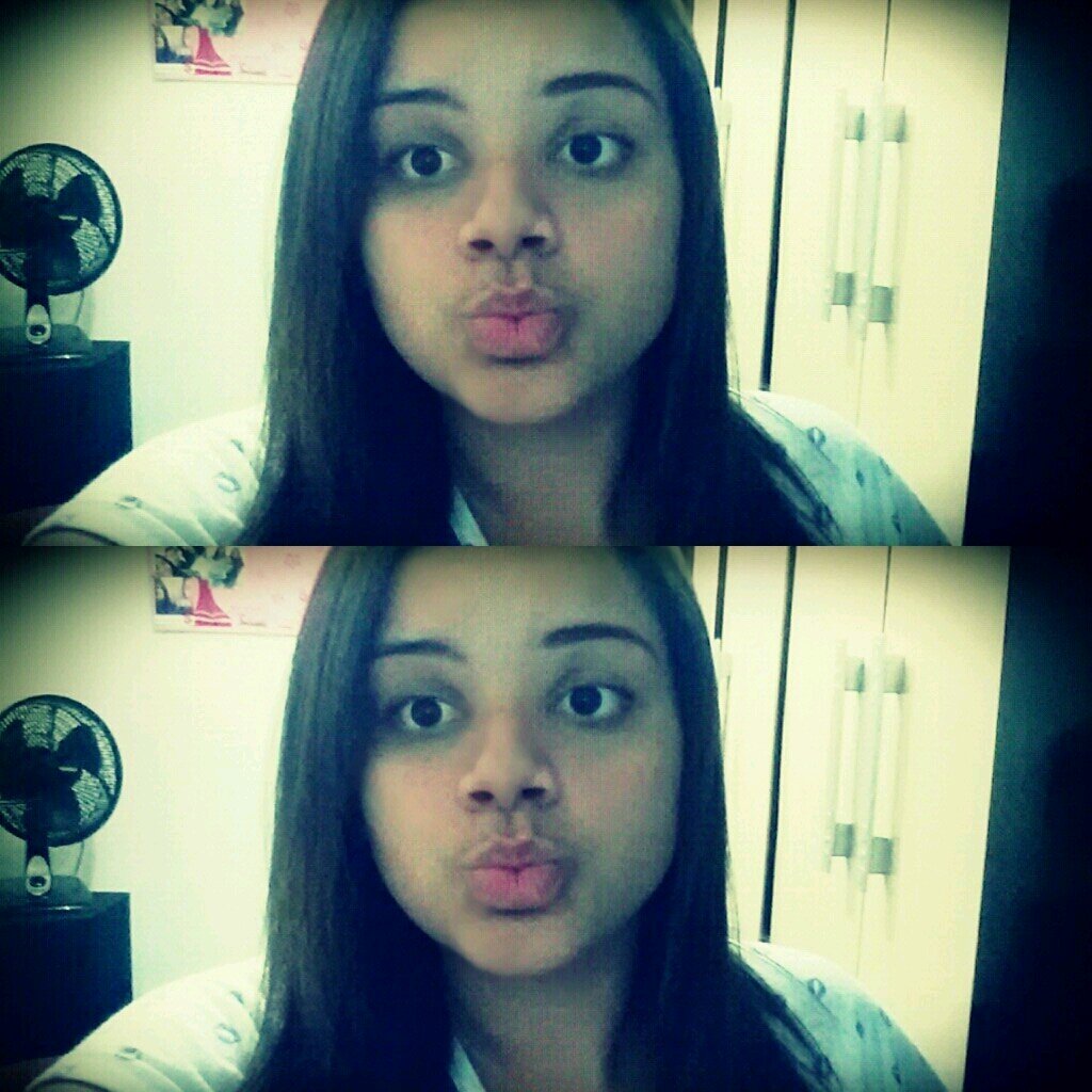 _JulinhaBarros Profile Picture