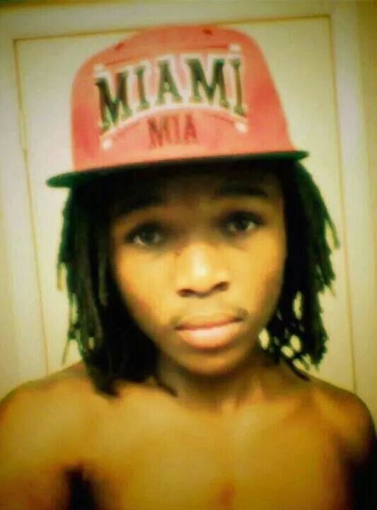 I'm 5'8 , #VIRGO, Aug, 29 1996 , Light Brown Eyes , Dark Brown Dreads , Freckles , Mixed: German, Indian, White And Part Jamaica , Very Humble. Don't Cross Me.