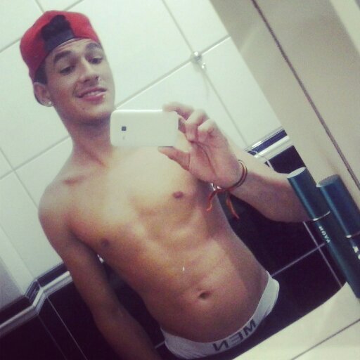 Bachi_Cleiton's profile picture. https://t.co/MPuSOA3oLc