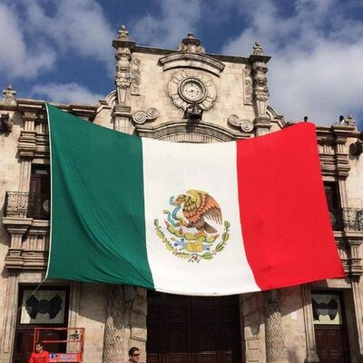 plazamexicola's profile image