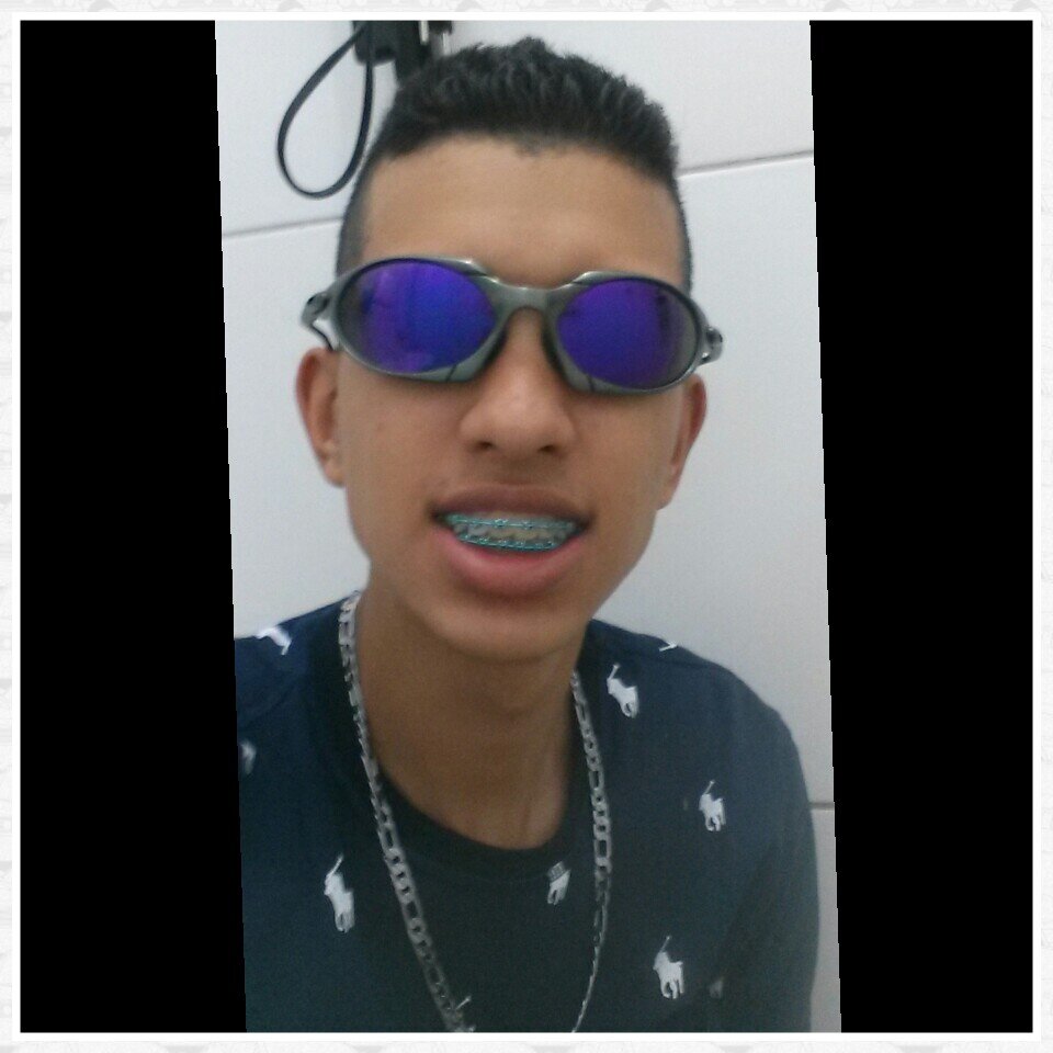 Contato pra show mc dionny
11 9.48708190

Sonhar e sonhar 
E sempre acreditar
(Mc johnny)