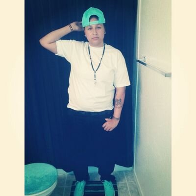 follow ig money_motivated_duhh & ilove badd bitches && moree bad bitches