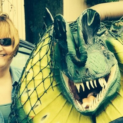 bethmoore145's profile picture. 