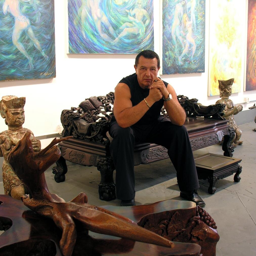 Oracle of the Art World - NYC Artist