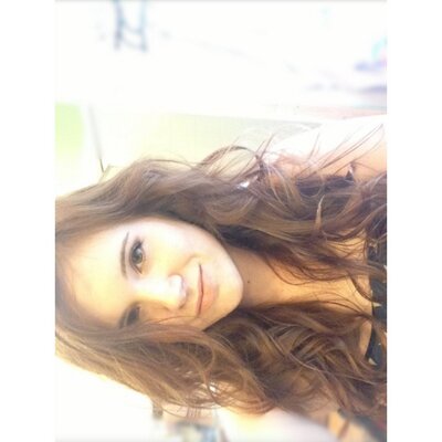 x_sPamelaa's profile image