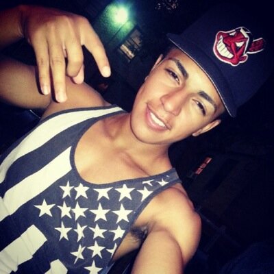 name is Joseph but call me Joey^ Single^ 17 years old^