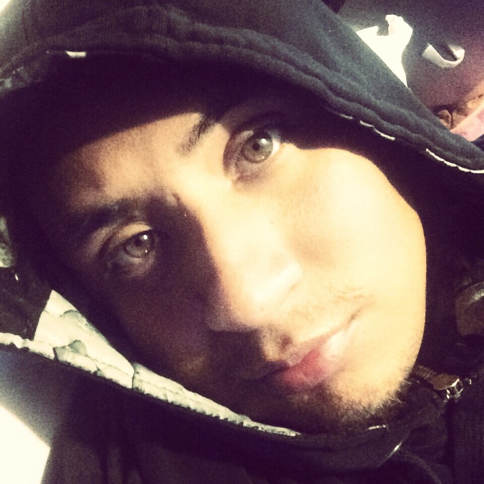 #TeamFollowBack 28 years old. Music Producer/Singer/Songwriter/Rapper/Actor/Parent
Instagram: @Datboifinese

http://t.co/M2v7tXW97m