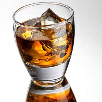 No soy Alcoholico Anónimo! Soy un borracho conocido! Hip!