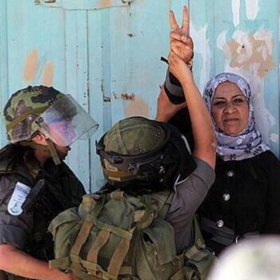 And so the ink never dries كلنا فلسطين من اجل استرجاع ارض المجد و الشجاعة.