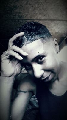 LilChi75's profile picture. 