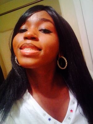 Alyse Star I am to be known as. I love Most of all Mi Followers so follow me and I'll follow back. Add me on Facebook too Alyse Star-Santos