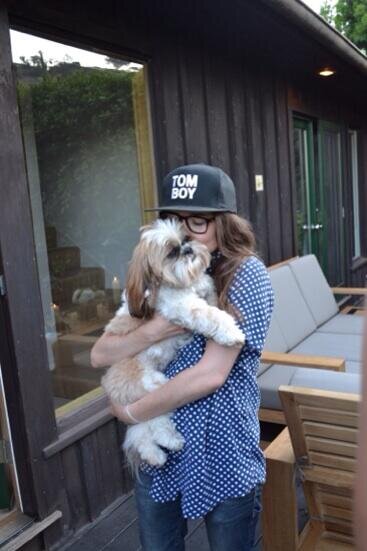 @EllenPage - #SupportEllenPage - #Pagefans - #Respect - #Pagefamily - #Pagers